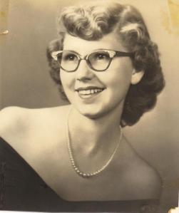 BETTY_JO_S_GRADUATION_PICTU